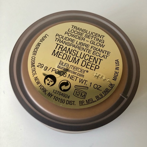 Laura Mercier Medium Deep Translucent Powder - Picture 7 of 7